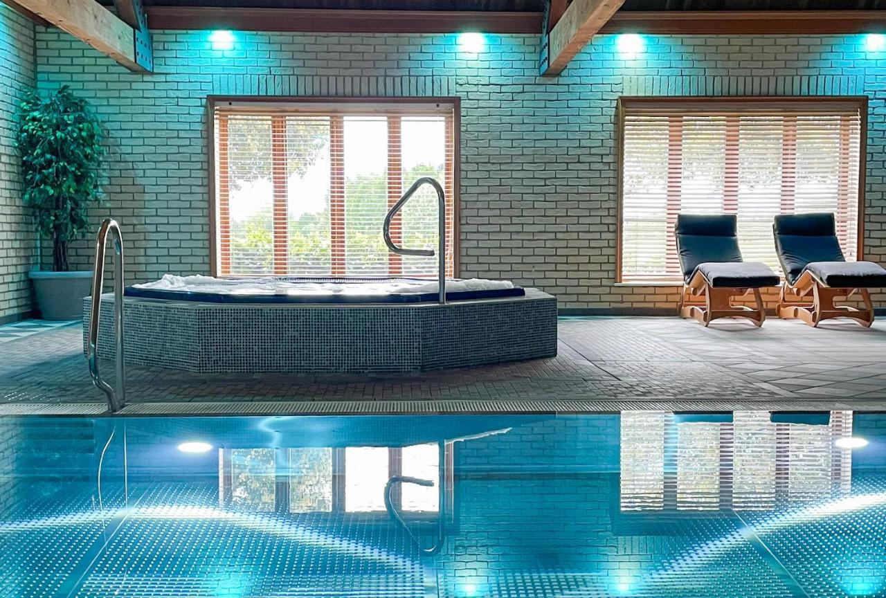 Pine Boutique With Hot Tub For Couples & Dog Casa vacanze