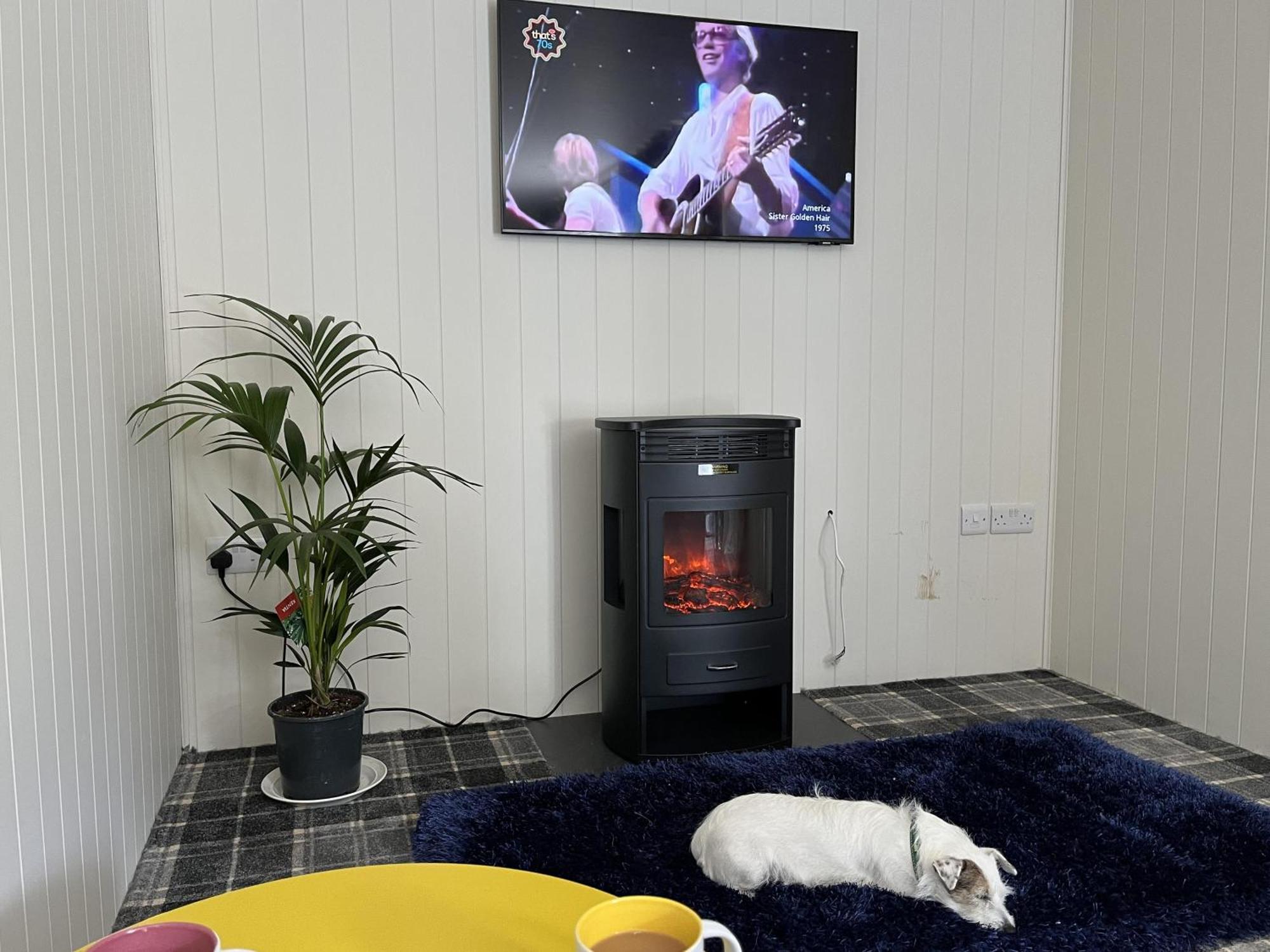 Pine Boutique With Hot Tub For Couples & Dog Casa vacanze *